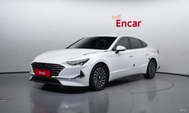 Sonata Hybrid (DN8)