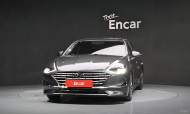 Sonata Hybrid (DN8)