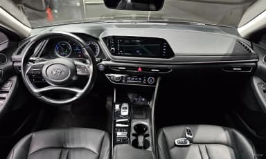 Sonata Hybrid (DN8)