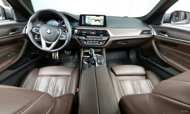 5 Series (G30)