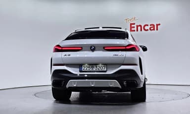 X6 (G06)
