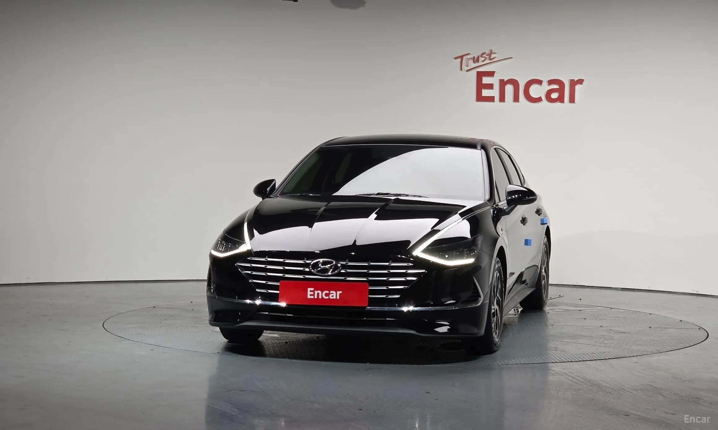 Sonata Hybrid (DN8)