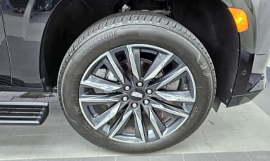 Escalade 5th Generation