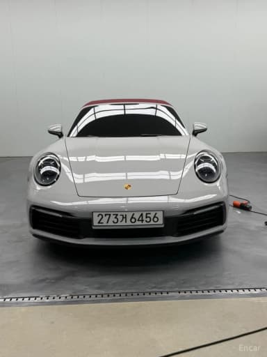 911 (992)