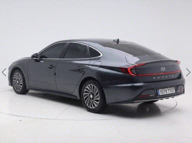 Sonata Hybrid (DN8)