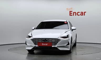 Sonata Hybrid (DN8)