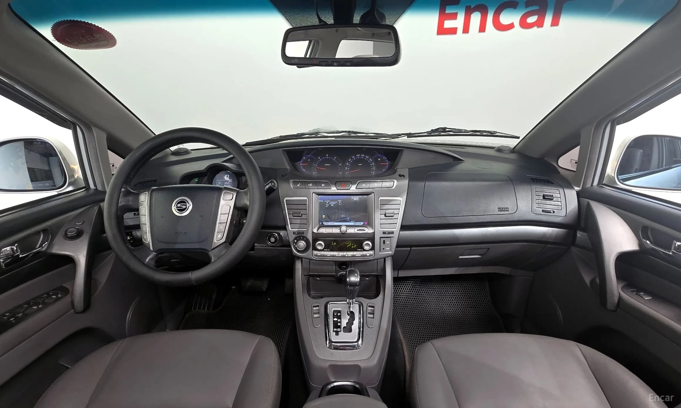 Korando Turismo