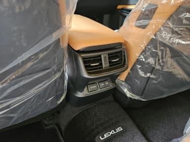 ES300h 7th Generation