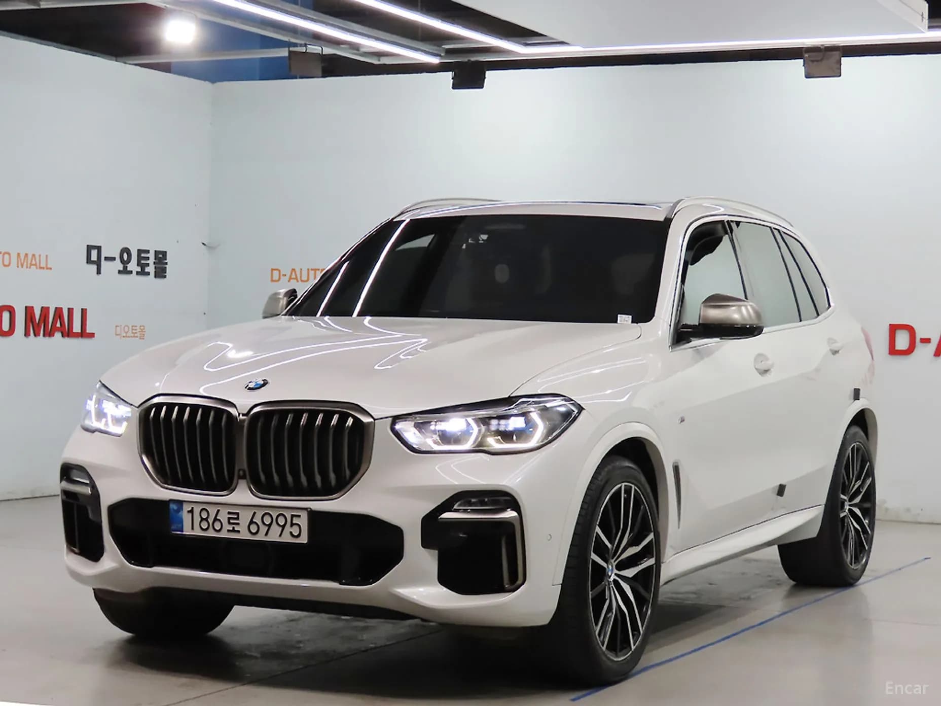 X5 (G05)