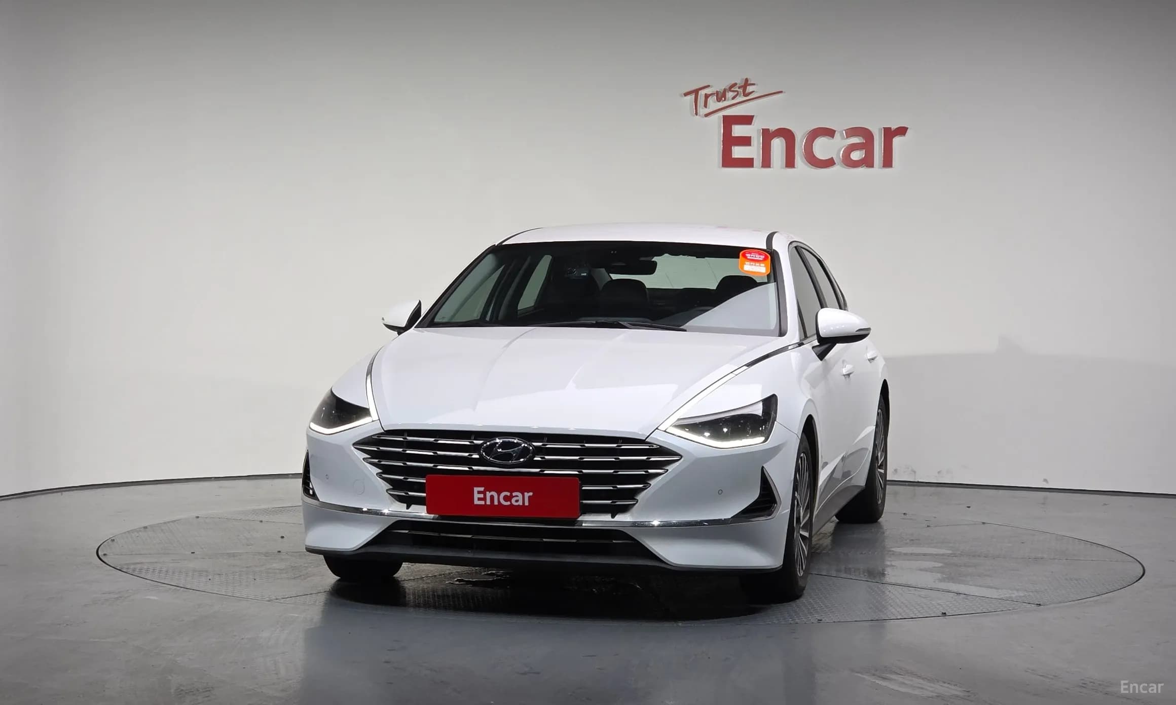 Sonata Hybrid (DN8)