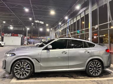 X6 (G06)