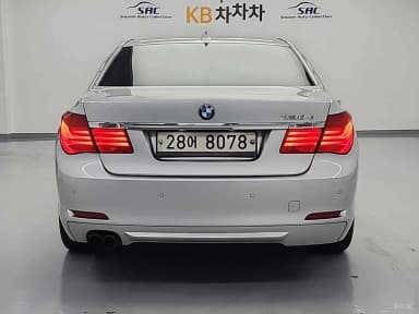 7 Series (F01)