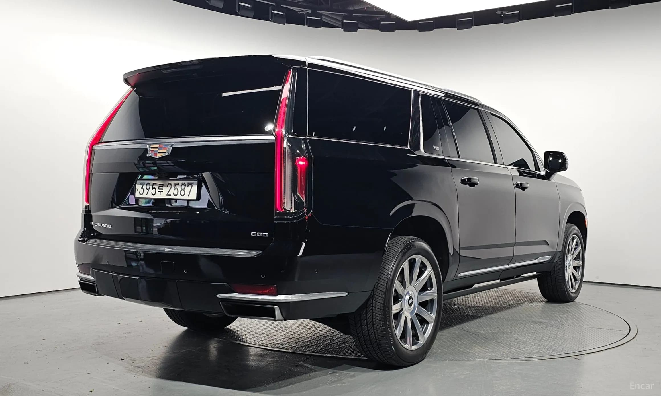 Escalade 5th Generation