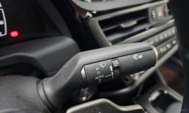 ES300h 7th Generation