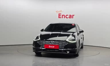Sonata Hybrid (DN8)