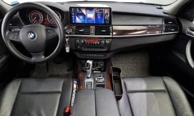 X5 (E70)