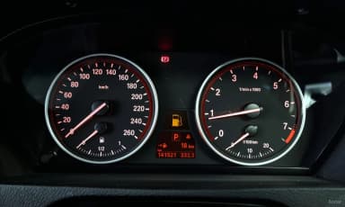 X5 (E70)