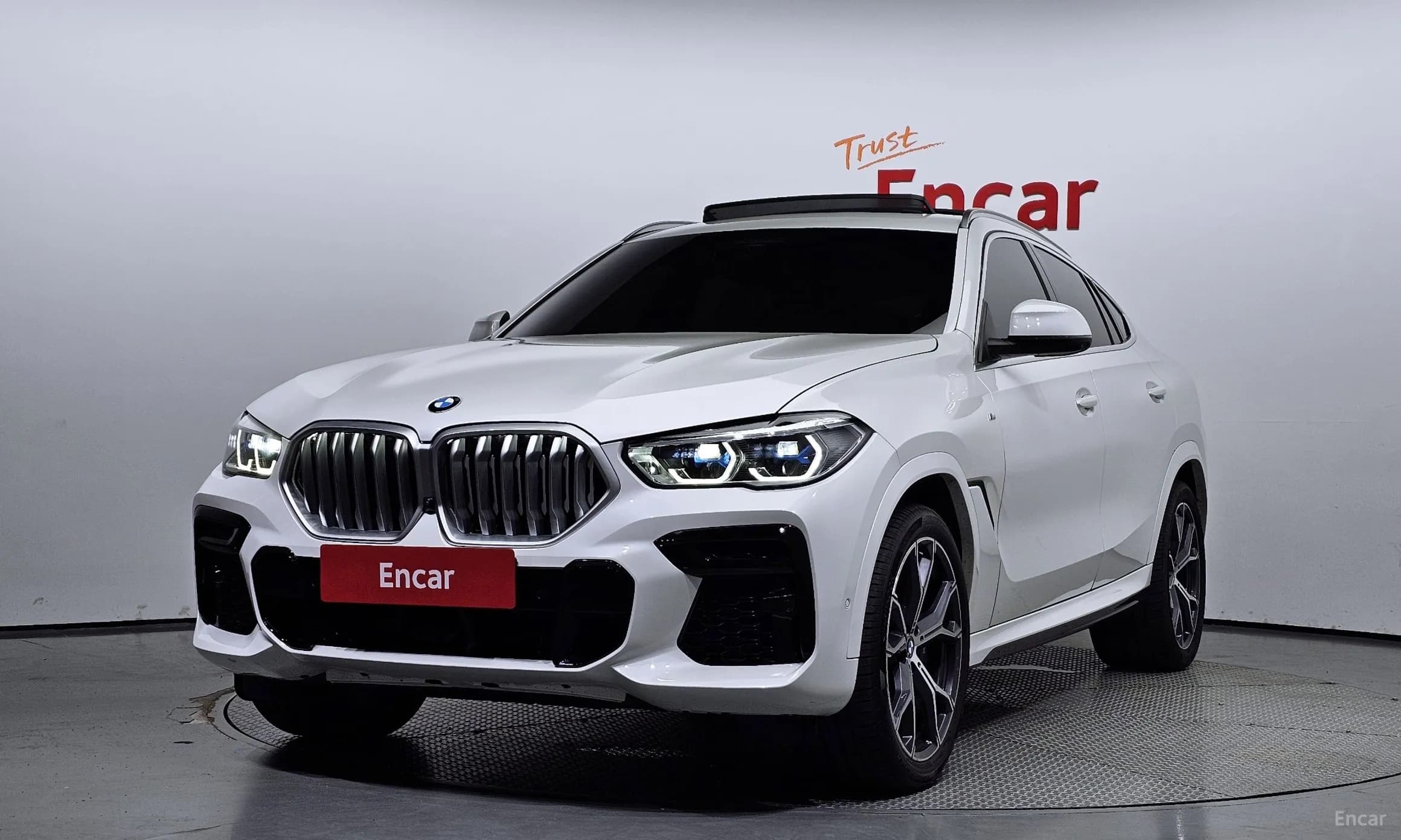 X6 (G06)