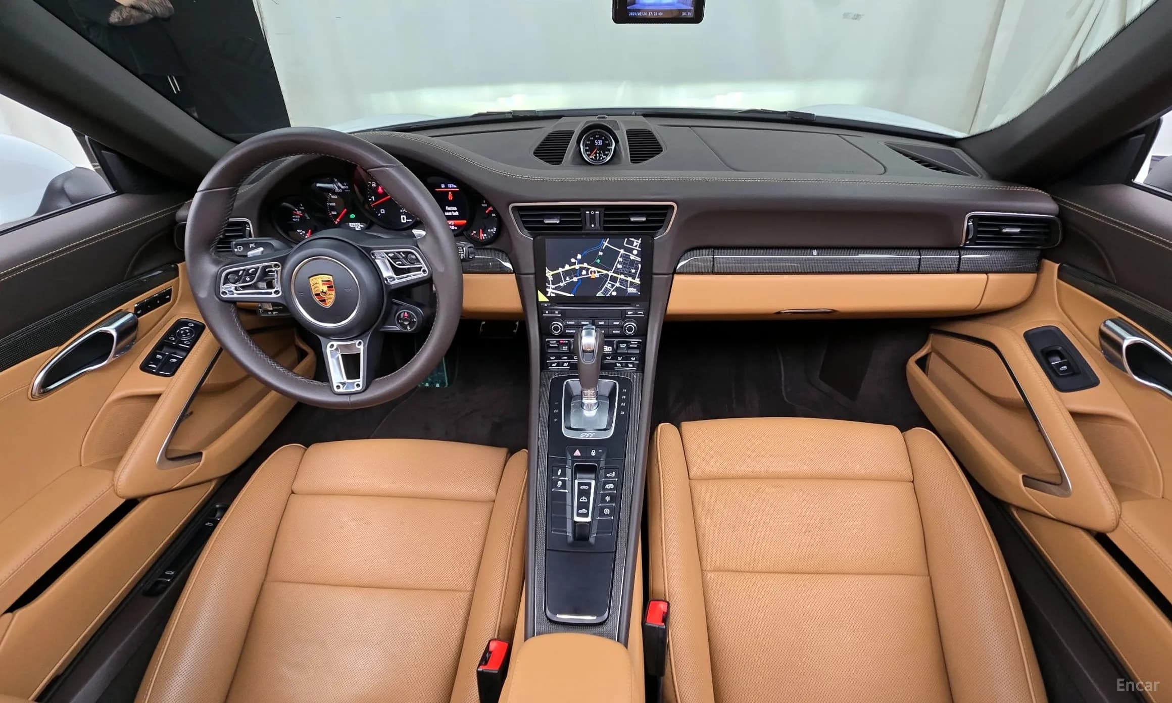 910