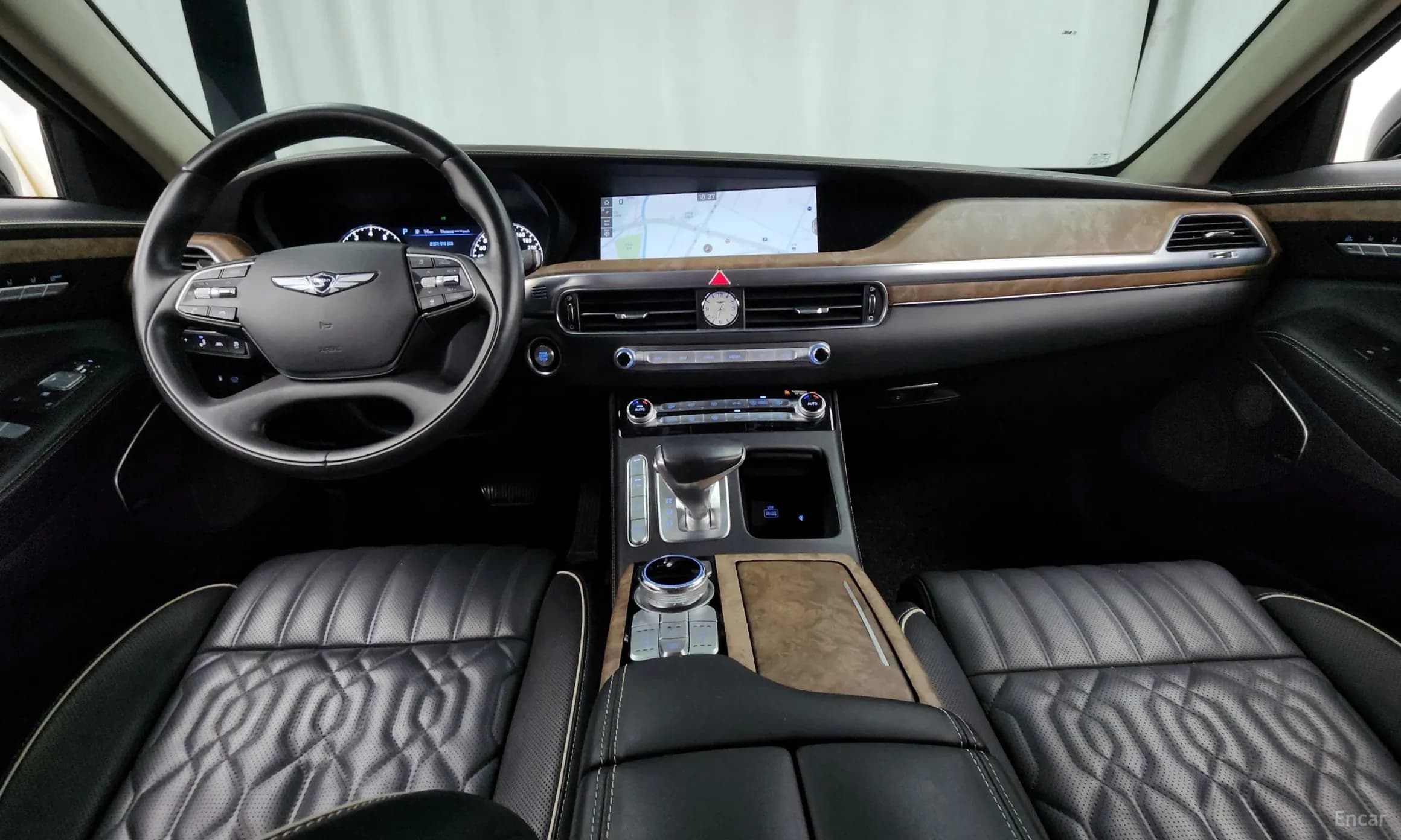 G90