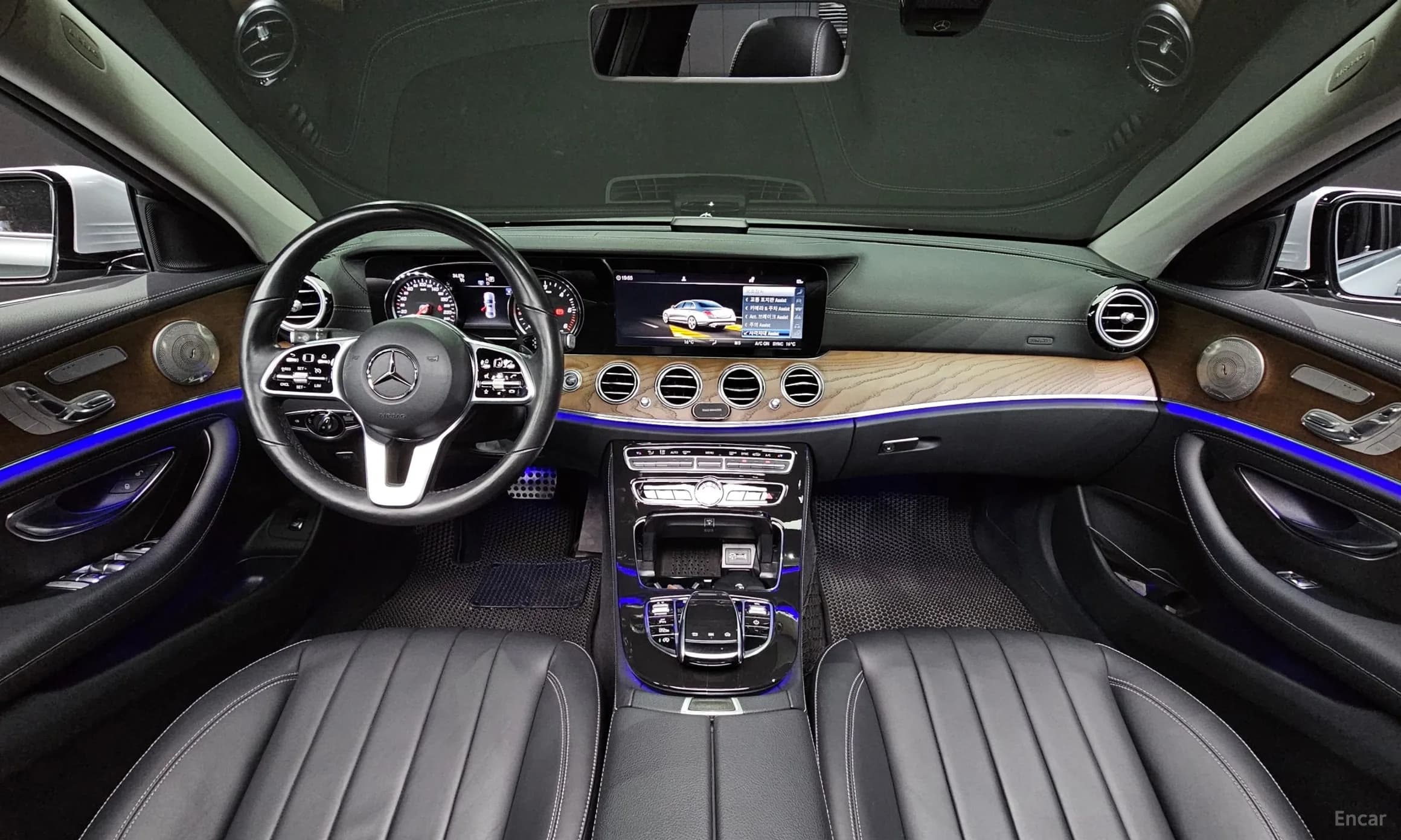 E-Class W213