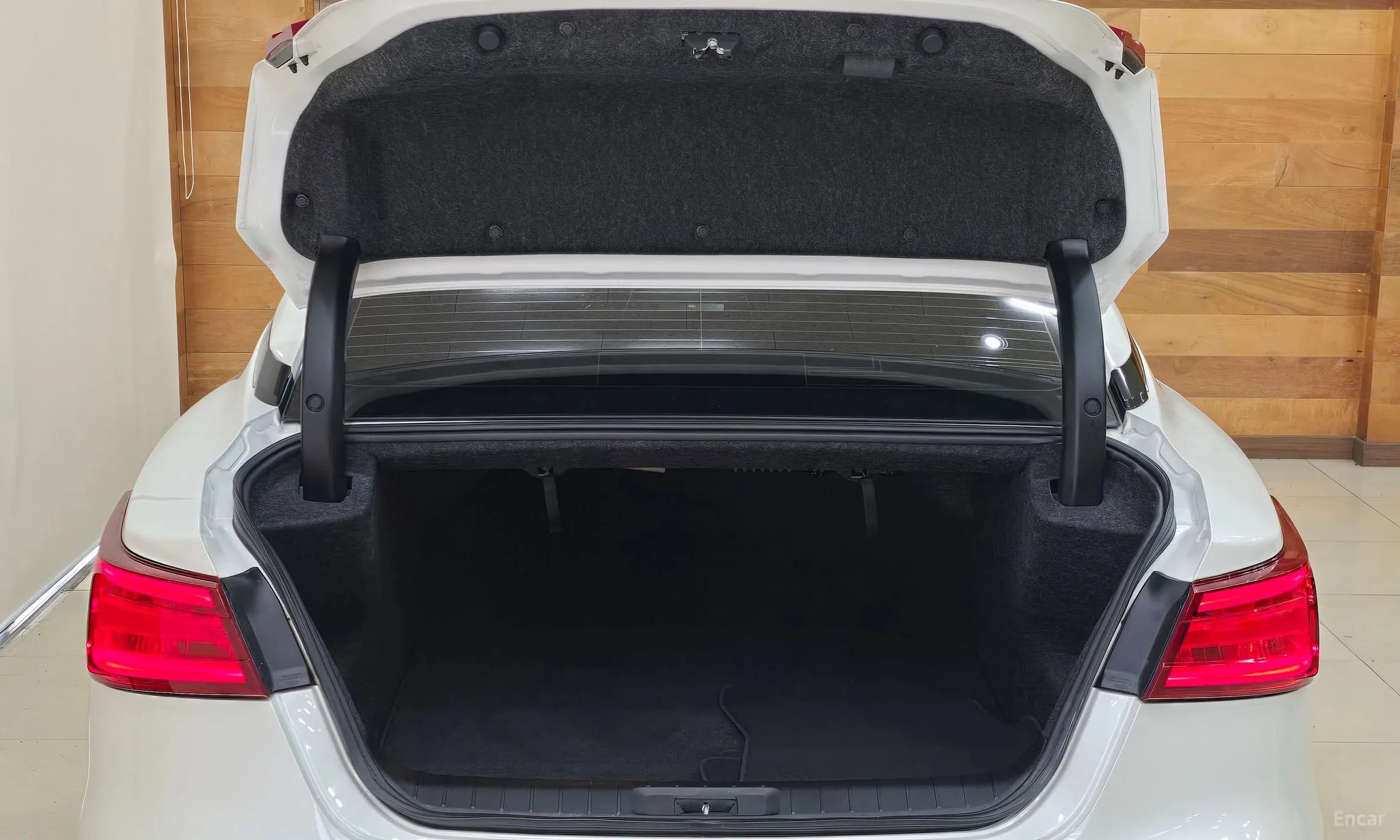 Maxima (A36)