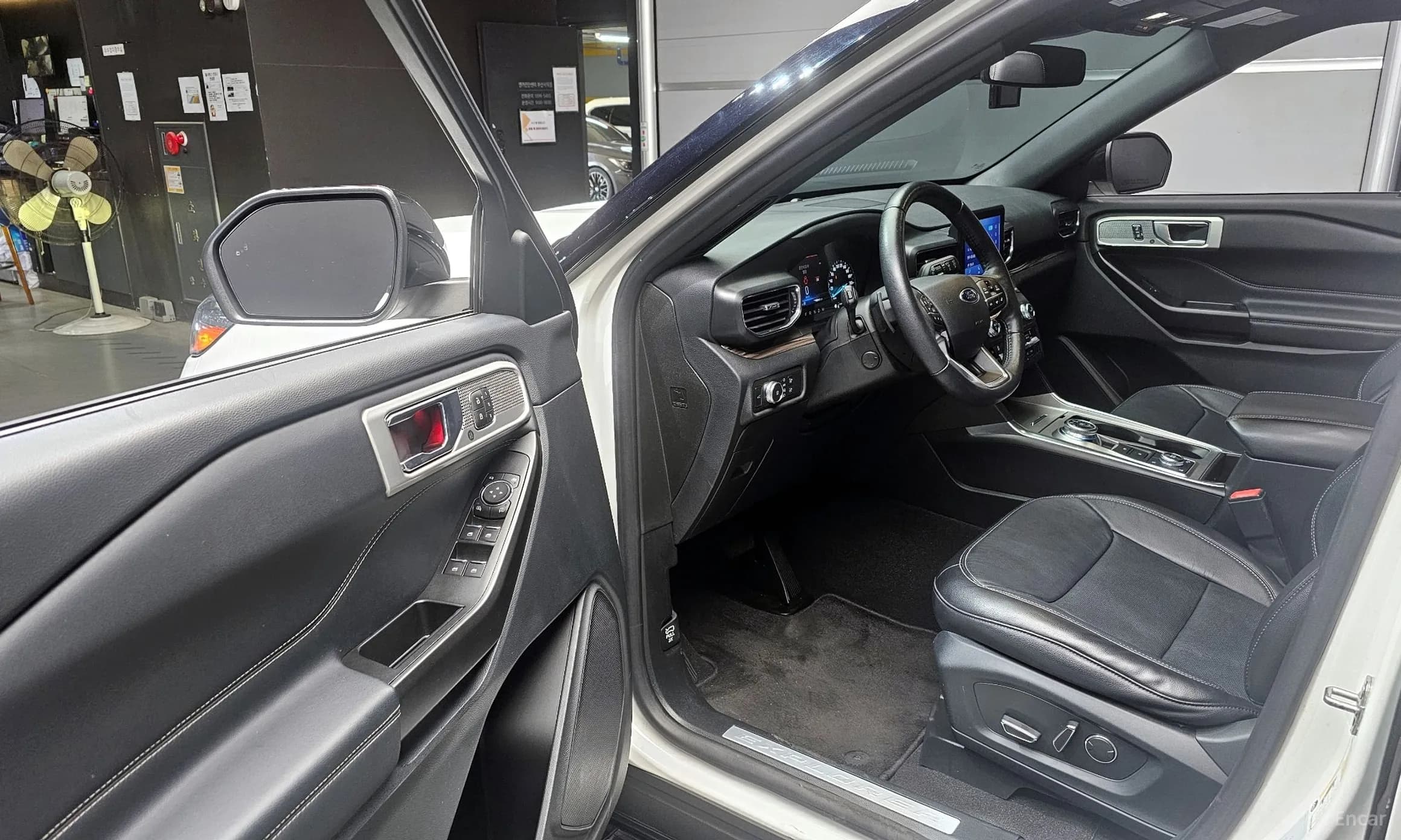 Explorer 6th Generation