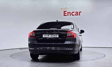 S80