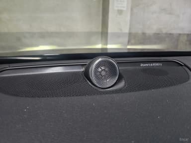 S90