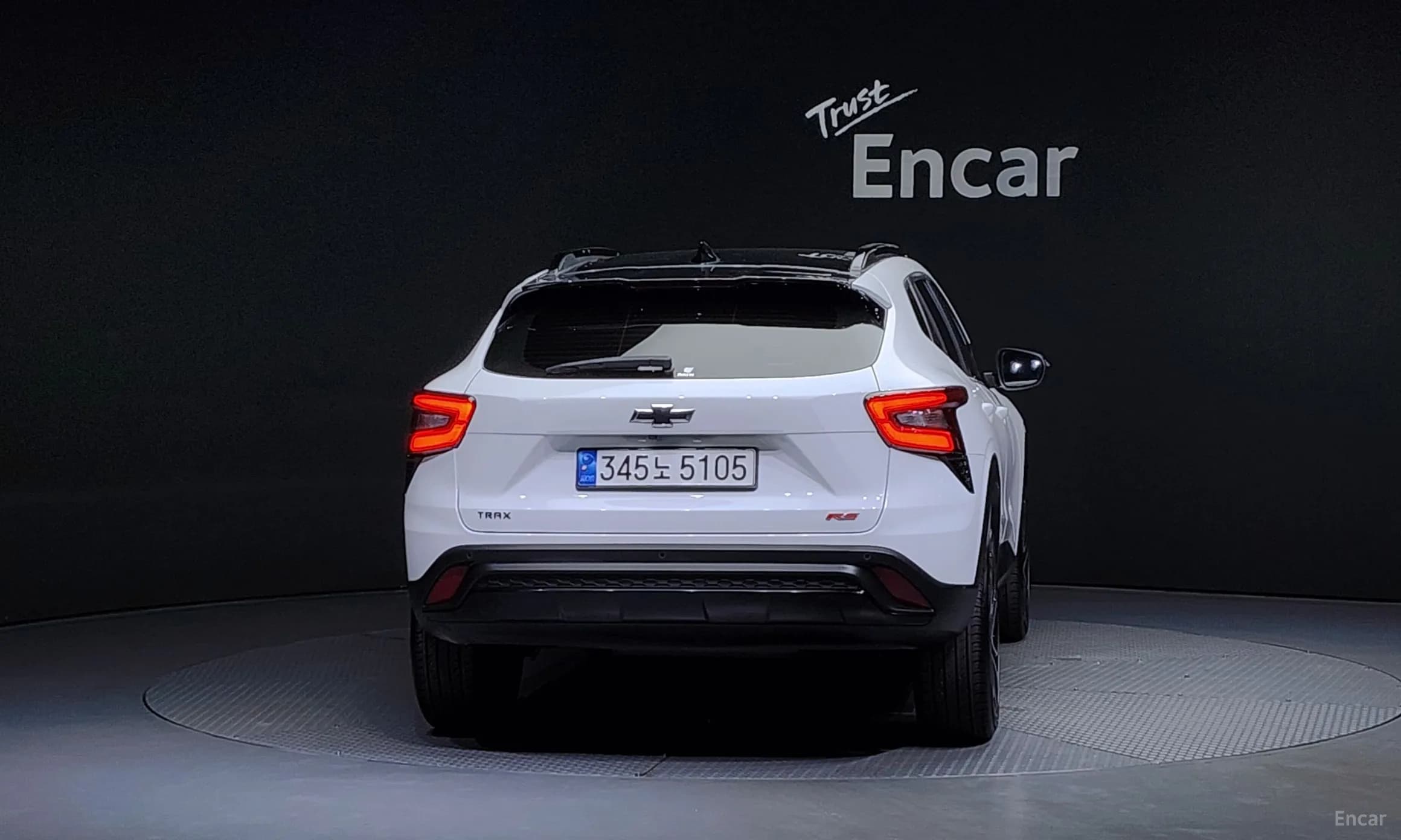 Trax Crossover