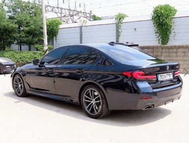 5 Series (G30)