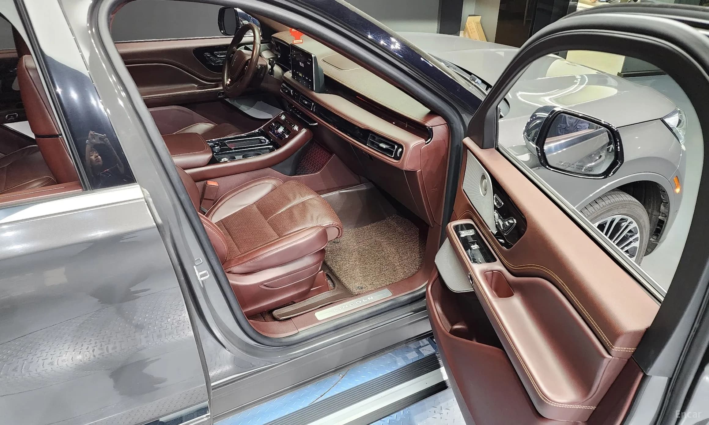 Aviator 2nd Generation