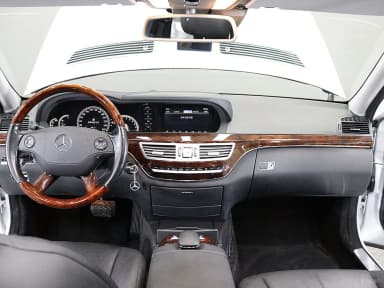 S-Class W221