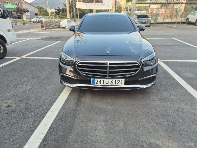 E-Class W213