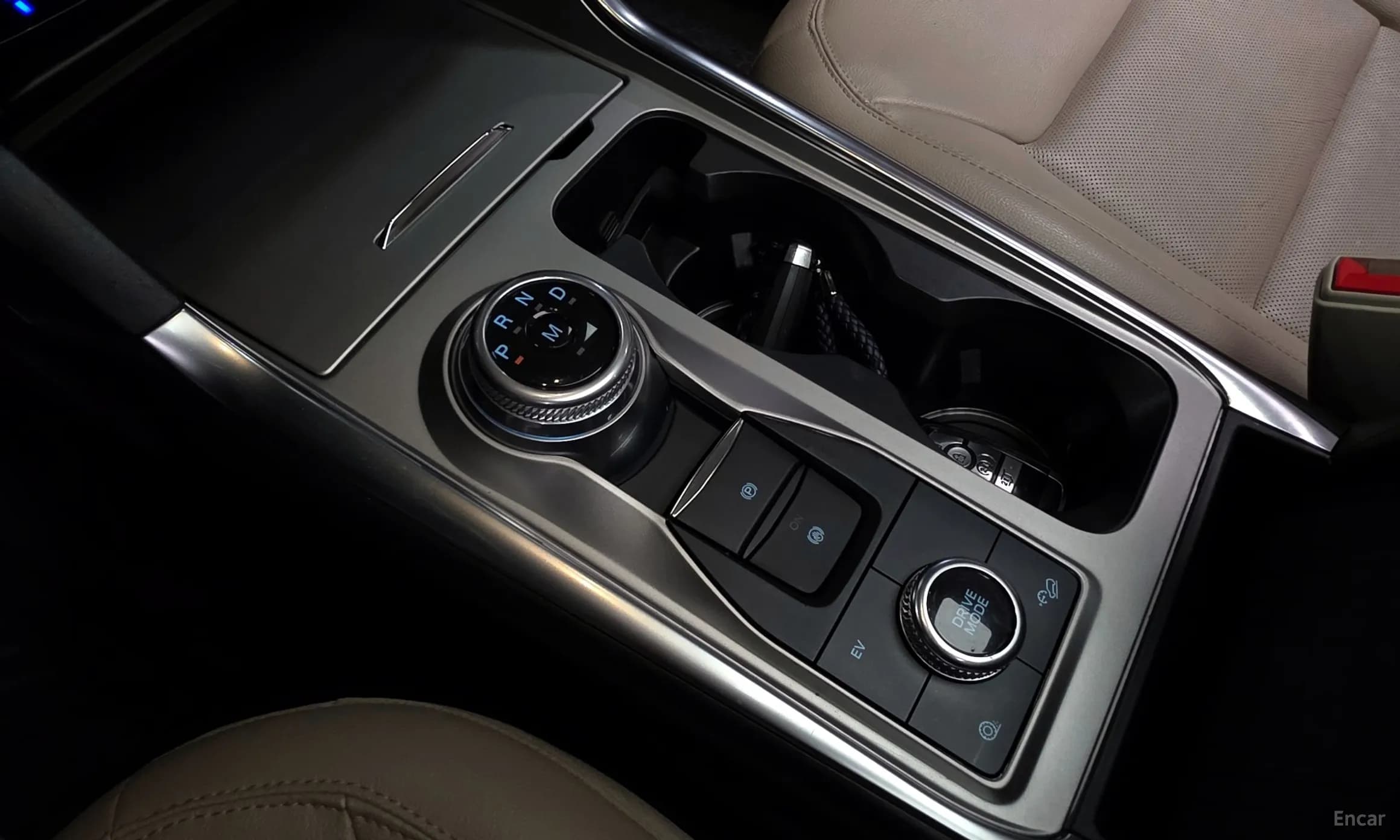 Explorer 6th Generation