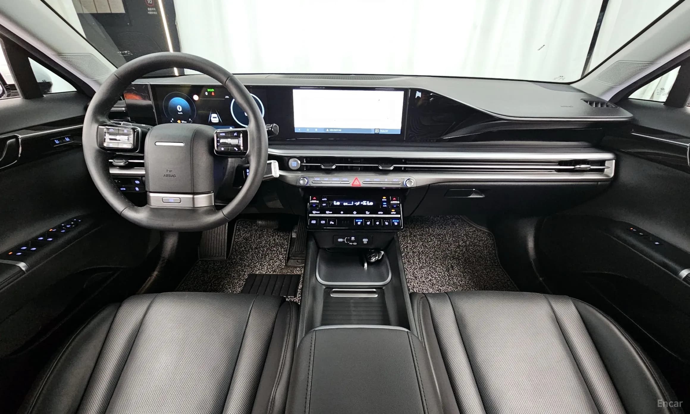Grandeur (GN7)