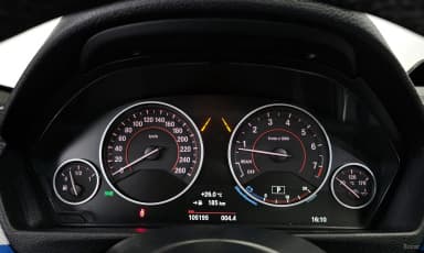 Series 4 (F32)