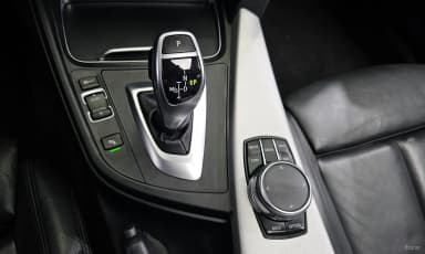 Series 4 (F32)