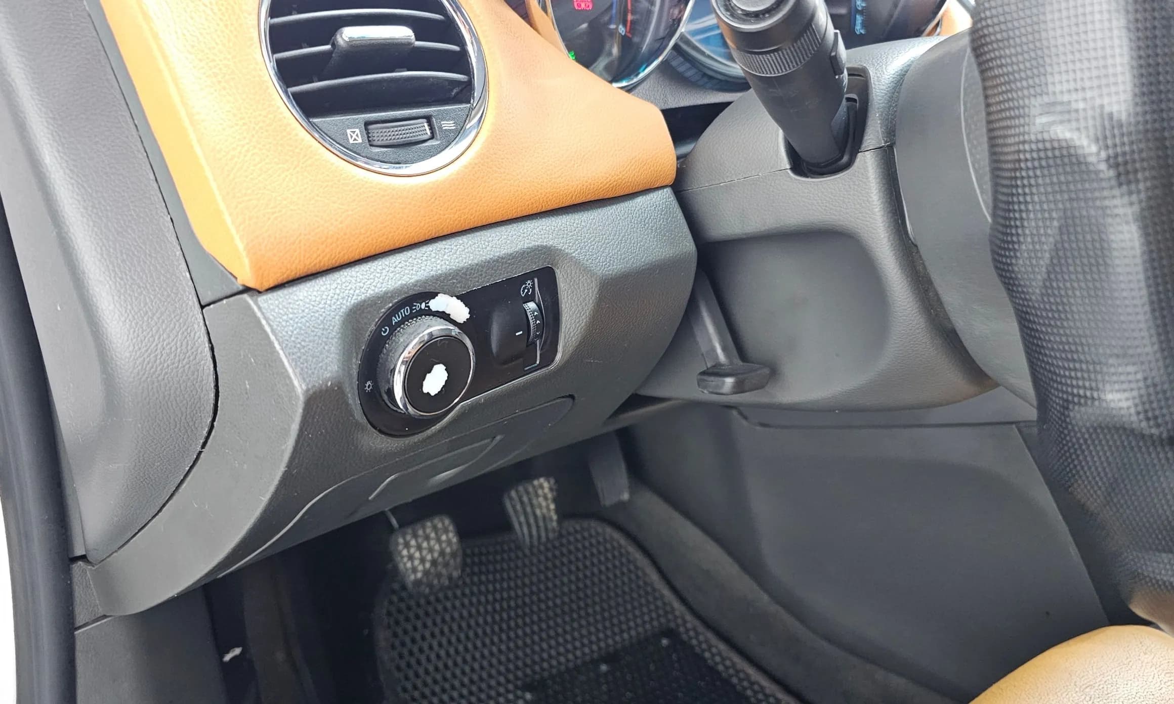 Lacetti Premier