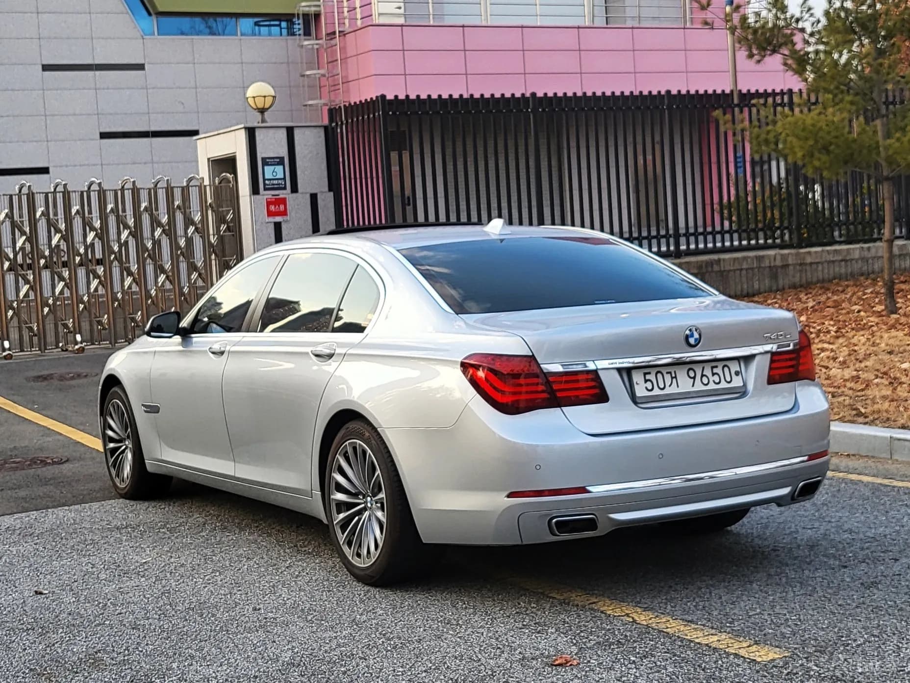 7 Series (F01)