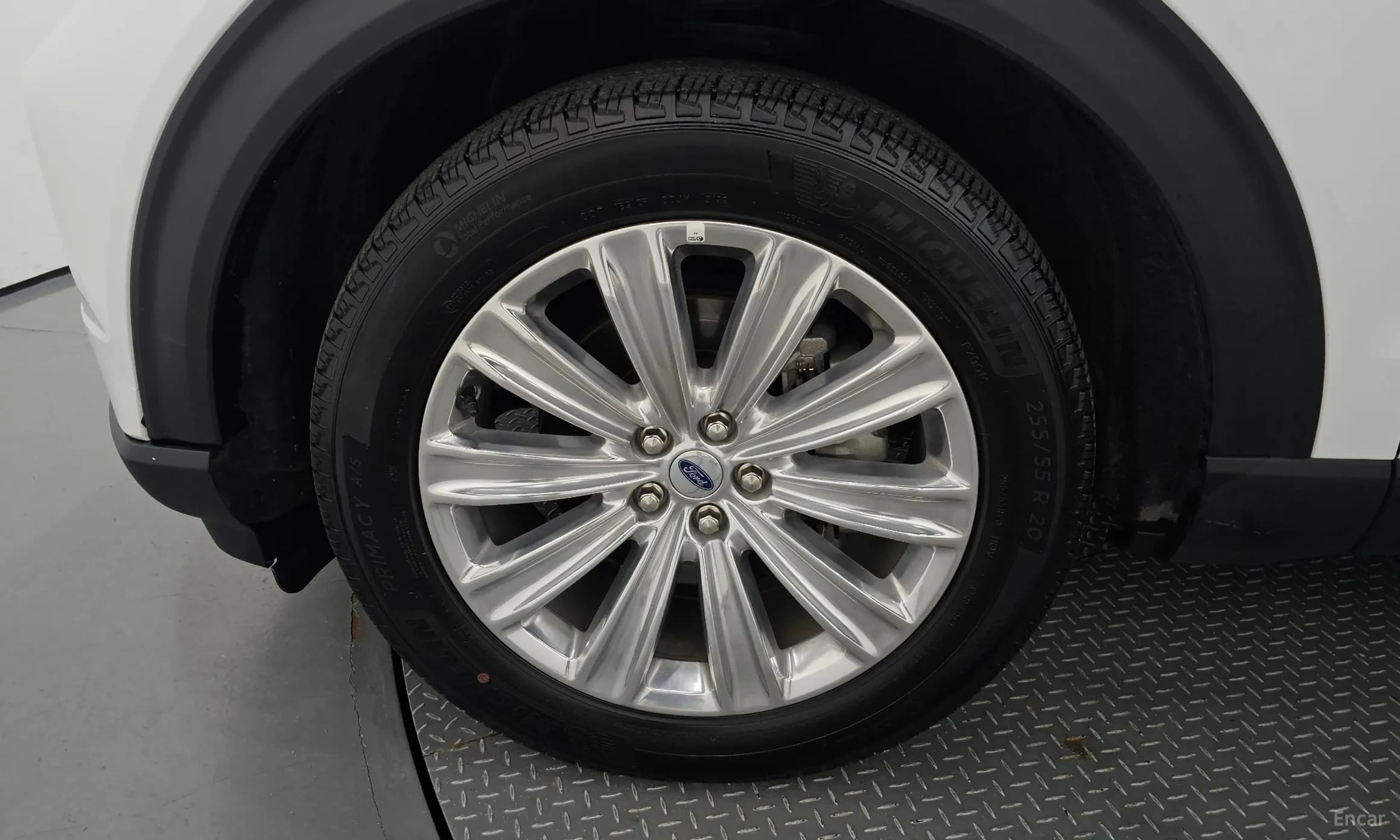 Explorer 6th Generation