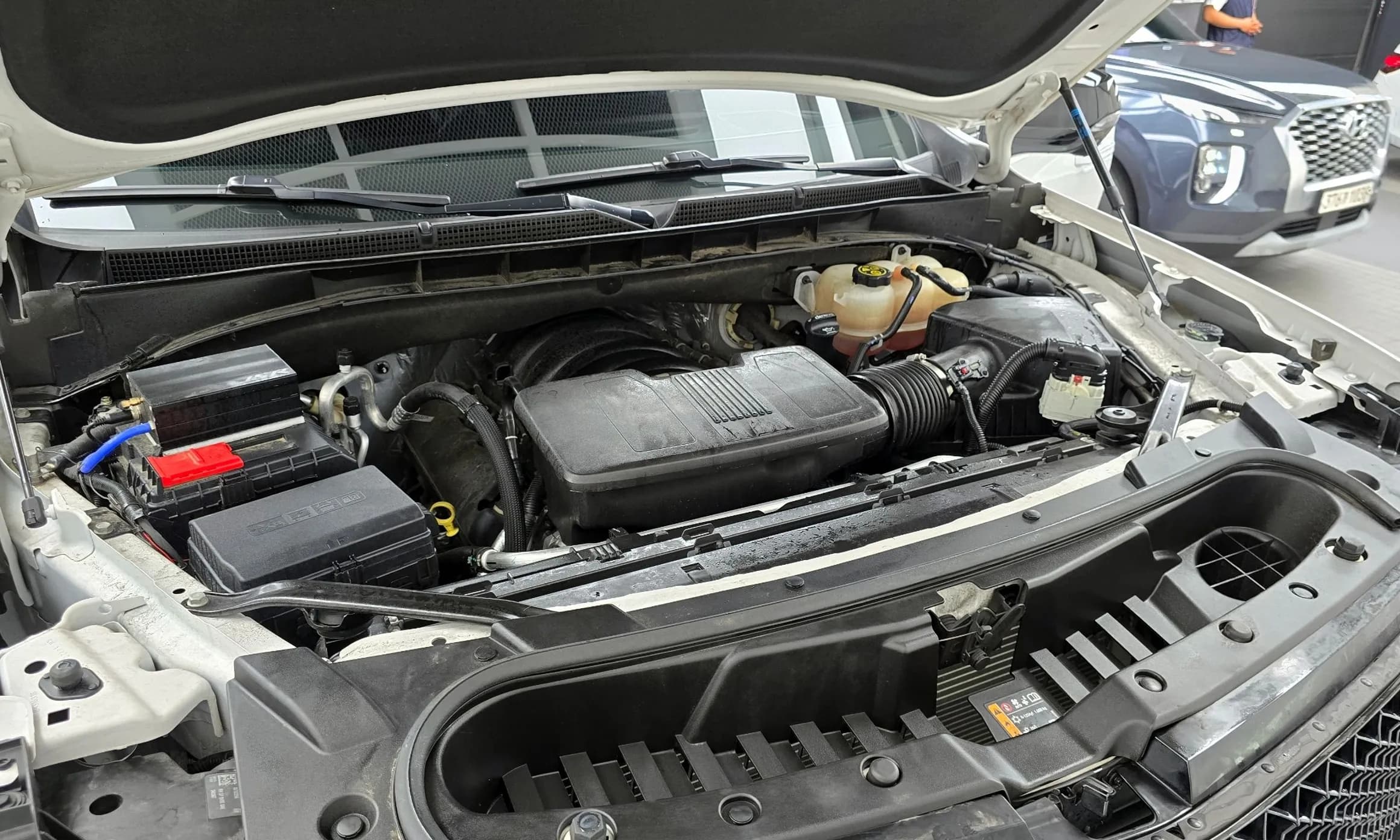 Escalade 5th Generation