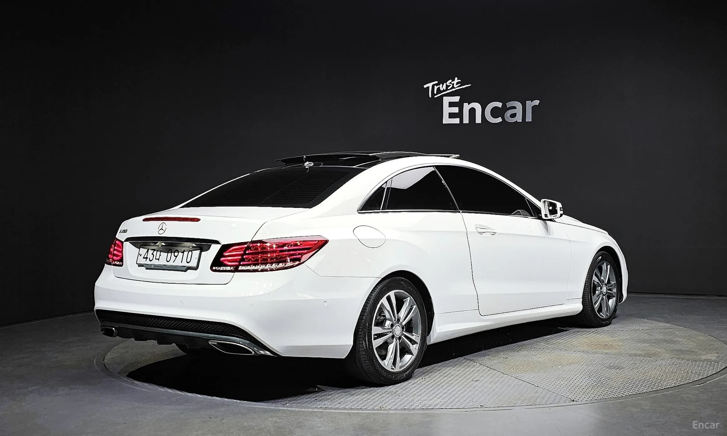 E-Class W212