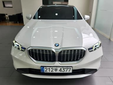 5 Series (G60)