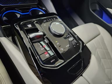 5 Series (G60)