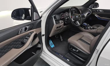 X5M (G05)