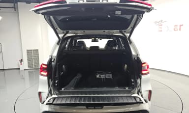 X5M (G05)