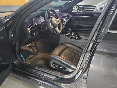 5 Series (G30)