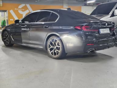 5 Series (G30)