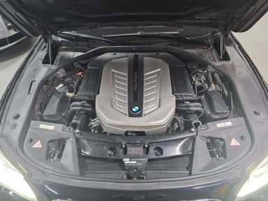 7 Series (F01)